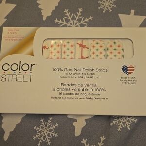 Color Street Festive Nail Strips - Red and Green Stars